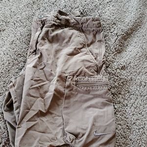 Mens 32" Nike Cargo Shorts, Grey